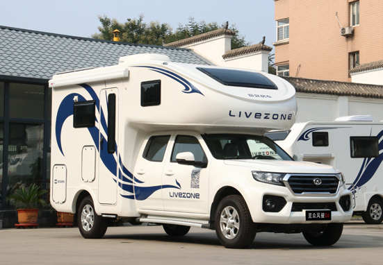 選這輛房車，只為更多山花爛漫